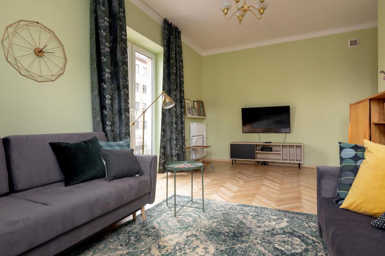 Hala Mirowska Stylish Apartment Варшава Екстер'єр фото