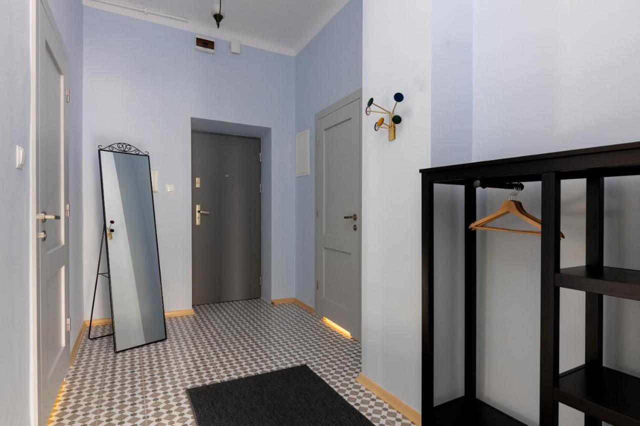 Hala Mirowska Stylish Apartment Варшава Екстер'єр фото